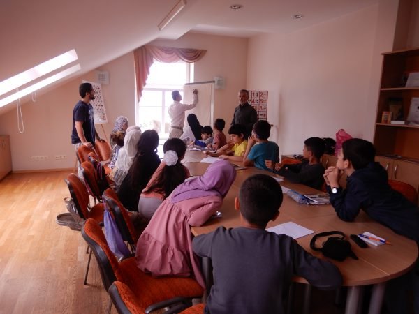 Tadžikų mokyklėlė